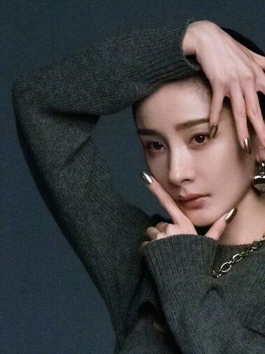 Yang Mi (杨幂)